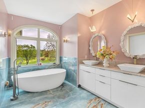 179 Oakland St, Wellesley MA 02481
