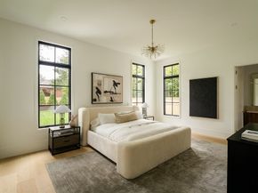 19 Bonnybrook Road, Newton MA 02468