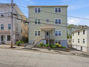 11 Columbia Rd 8, Wakefield MA 01880