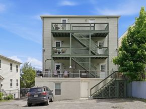 11 Columbia Rd 8, Wakefield MA 01880