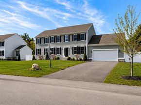 52 Oldfield Rd, Bridgewater MA 02324