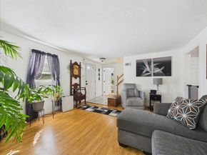 139 South St, Plymouth MA 02360