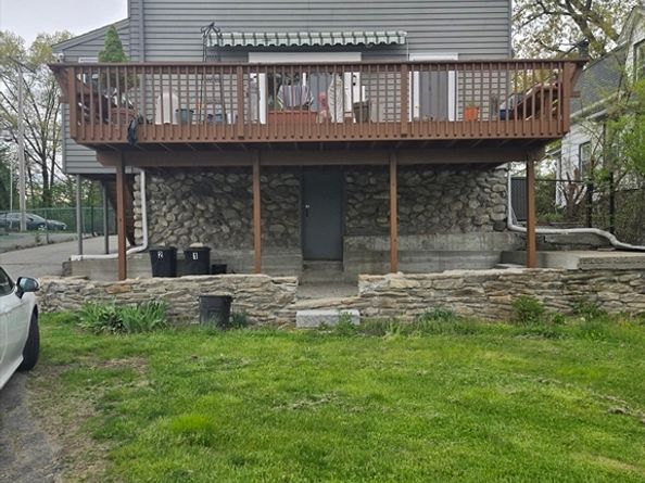 121 Hope Ave, Worcester MA 01603