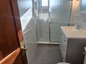 121 Hope Ave, Worcester MA 01603