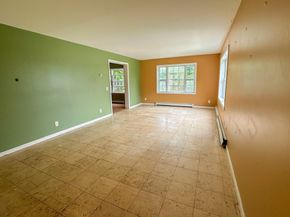 20 Groton Pl, Worcester MA 01604