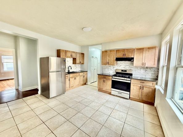 36 Spencer St, Boston MA 02124