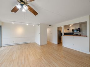 53 Melrose St 5H, Melrose MA 02176