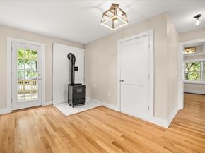 33 Brookline St, Abington MA 02351