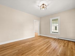 33 Brookline St, Abington MA 02351