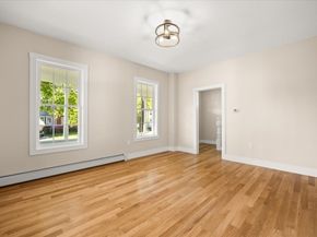 33 Brookline St, Abington MA 02351