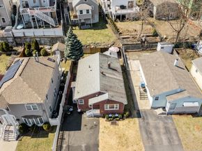 81 Princeton Ave, Waltham MA 02451