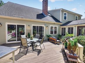 334 Farm Rd, Marlborough MA 01752