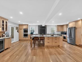 334 Farm Rd, Marlborough MA 01752