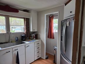 1237 Central Street 6, Leominster MA 01453