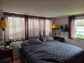 1237 Central Street 6, Leominster MA 01453