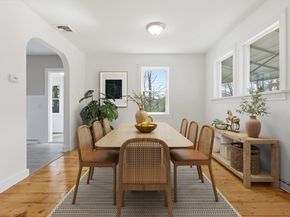 464 Central St, Leominster MA 01453