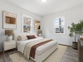 464 Central St, Leominster MA 01453