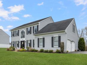 244 Robert Rd, Marlborough MA 01752