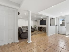 12 Bisbee Road, Saugus MA 01906