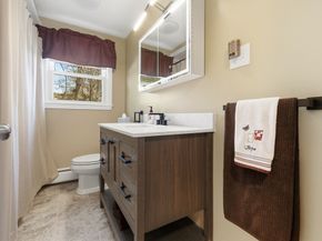 12 Bisbee Road, Saugus MA 01906