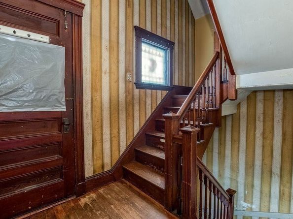55 Brown Ave, Boston MA 02131