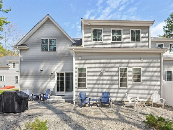 3 Harmony Way 3, Medway MA 02053