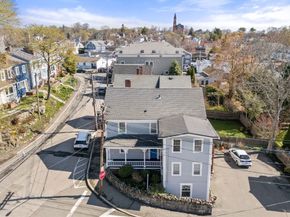 2 Commercial St 3, Marblehead MA 01945