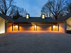 995 Brush Hill Rd, Milton MA 02186
