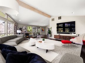 995 Brush Hill Rd, Milton MA 02186