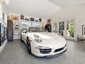 995 Brush Hill Rd, Milton MA 02186