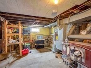 74 Oakland St, Brockton MA 02302
