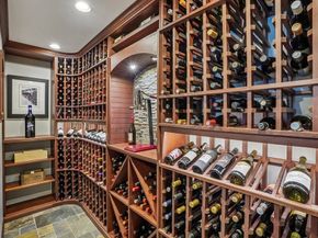 20 Walnut Hill Dr, Scituate MA 02066