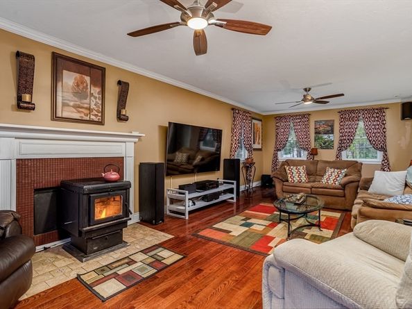34 Jeffrey, Fitchburg MA 01420