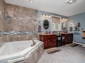 34 Jeffrey, Fitchburg MA 01420
