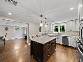 296 Chapman, Canton MA 02021