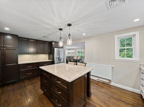 296 Chapman, Canton MA 02021