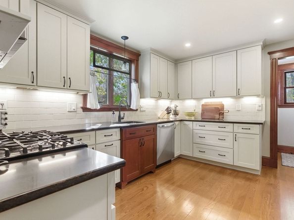 191 Court St, Dedham MA 02026