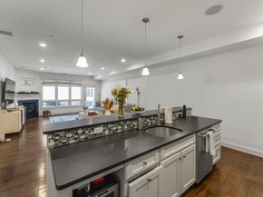 350 W 2nd St 2, Boston MA 02127