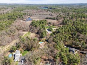 6 Cranberry Ln, Hudson MA 01749