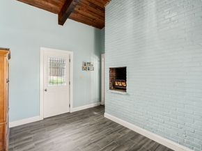 6 Cranberry Ln, Hudson MA 01749