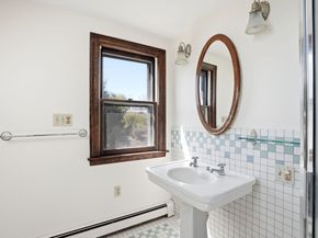 34 Governor Long Rd, Hingham MA 02043
