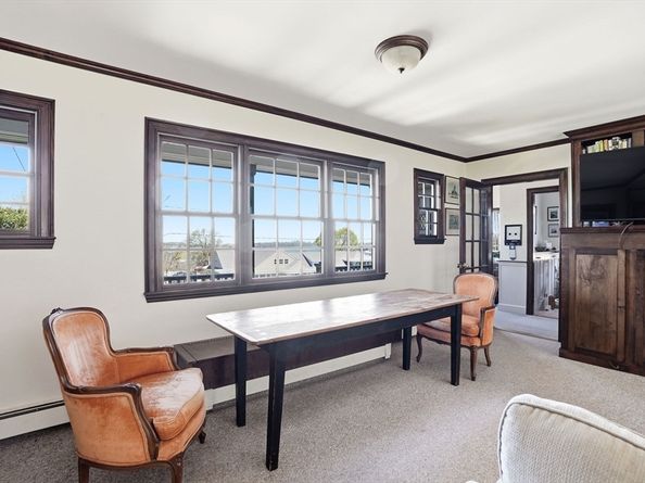 34 Governor Long Rd, Hingham MA 02043