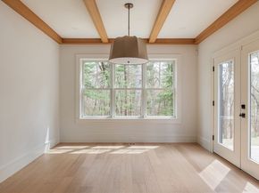 71 Walpole St, Dover MA 02030
