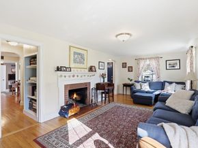 129 Academy Ave, Weymouth MA 02188