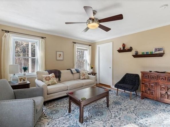 51 Vine Rock St 2, Dedham MA 02026