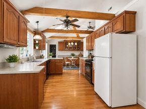 424 Central, Holliston MA 01746