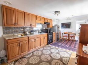69 Berkeley St, Billerica MA 01862