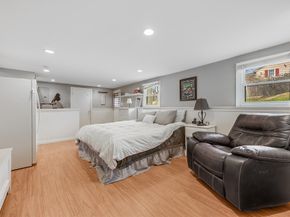 72 Norwich Rd, Brockton MA 02302