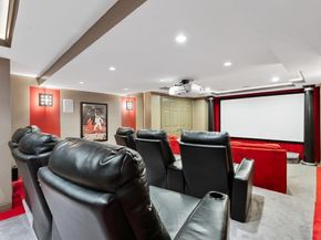 7 Freeman St, Lynnfield MA 01940