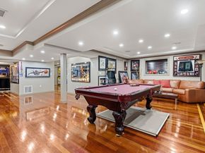 7 Freeman St, Lynnfield MA 01940